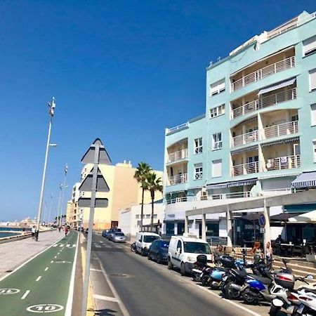 Gatu Premium Villa Isabel Terraza,Parking,1ºlinea Playa,Wifi,Vista Al Mar , Preferente Mayores De 25 Anos Y Familias Cádiz Exteriör bild