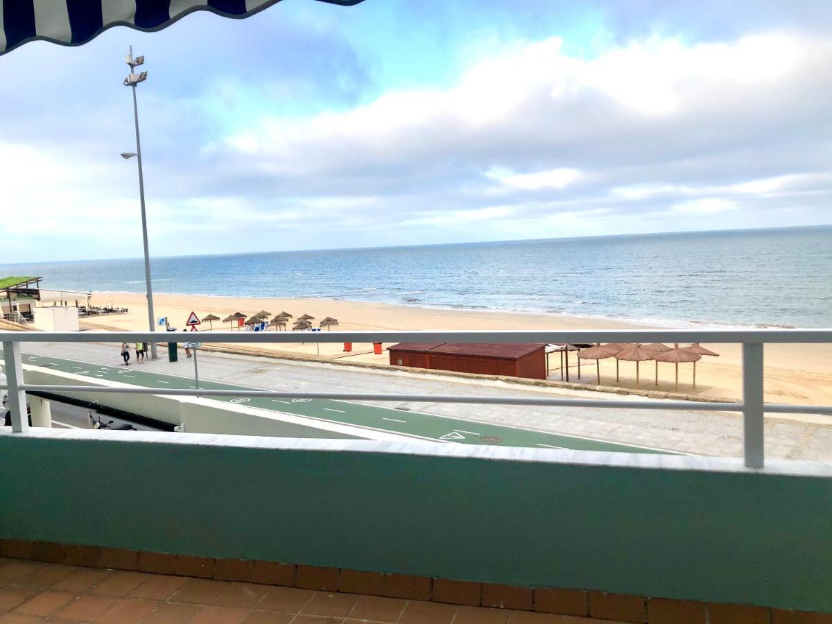 Gatu Premium Villa Isabel Terraza,Parking,1ºlinea Playa,Wifi,Vista Al Mar , Preferente Mayores De 25 Anos Y Familias Cádiz Exteriör bild